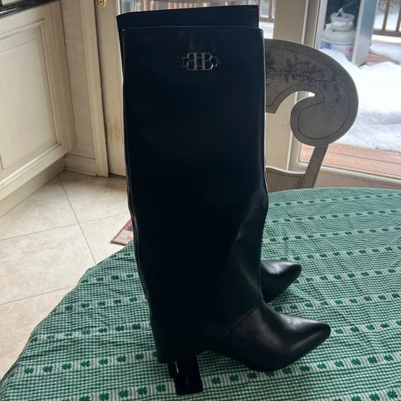 NWT Bebe Black Heeled Boots with Logo Detail. Unique with covered heel. Size 8. - Picture 7 of 12